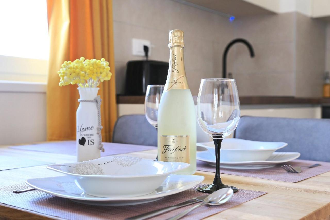 Apartament Barbara With Private Parking In The Garage Zadar Zewnętrze zdjęcie