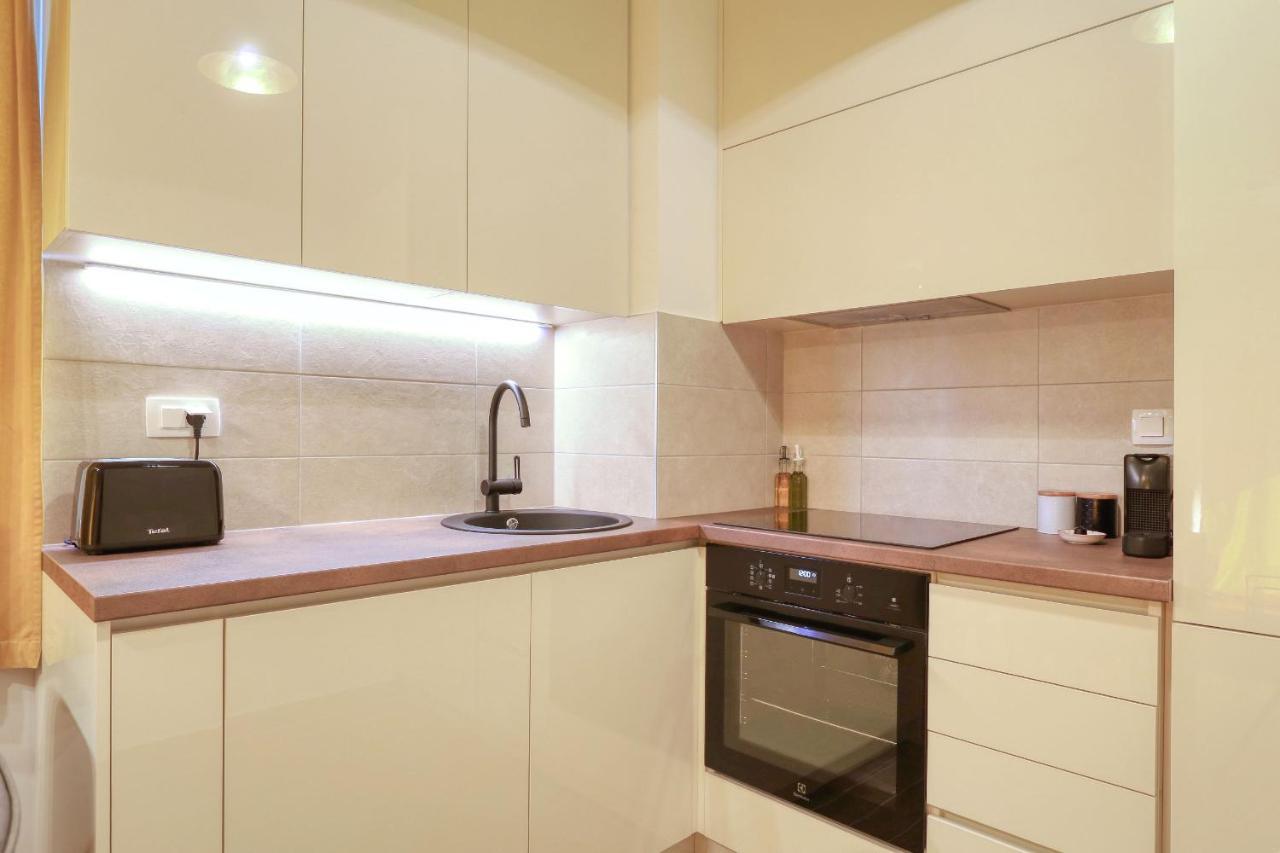 Apartament Barbara With Private Parking In The Garage Zadar Zewnętrze zdjęcie