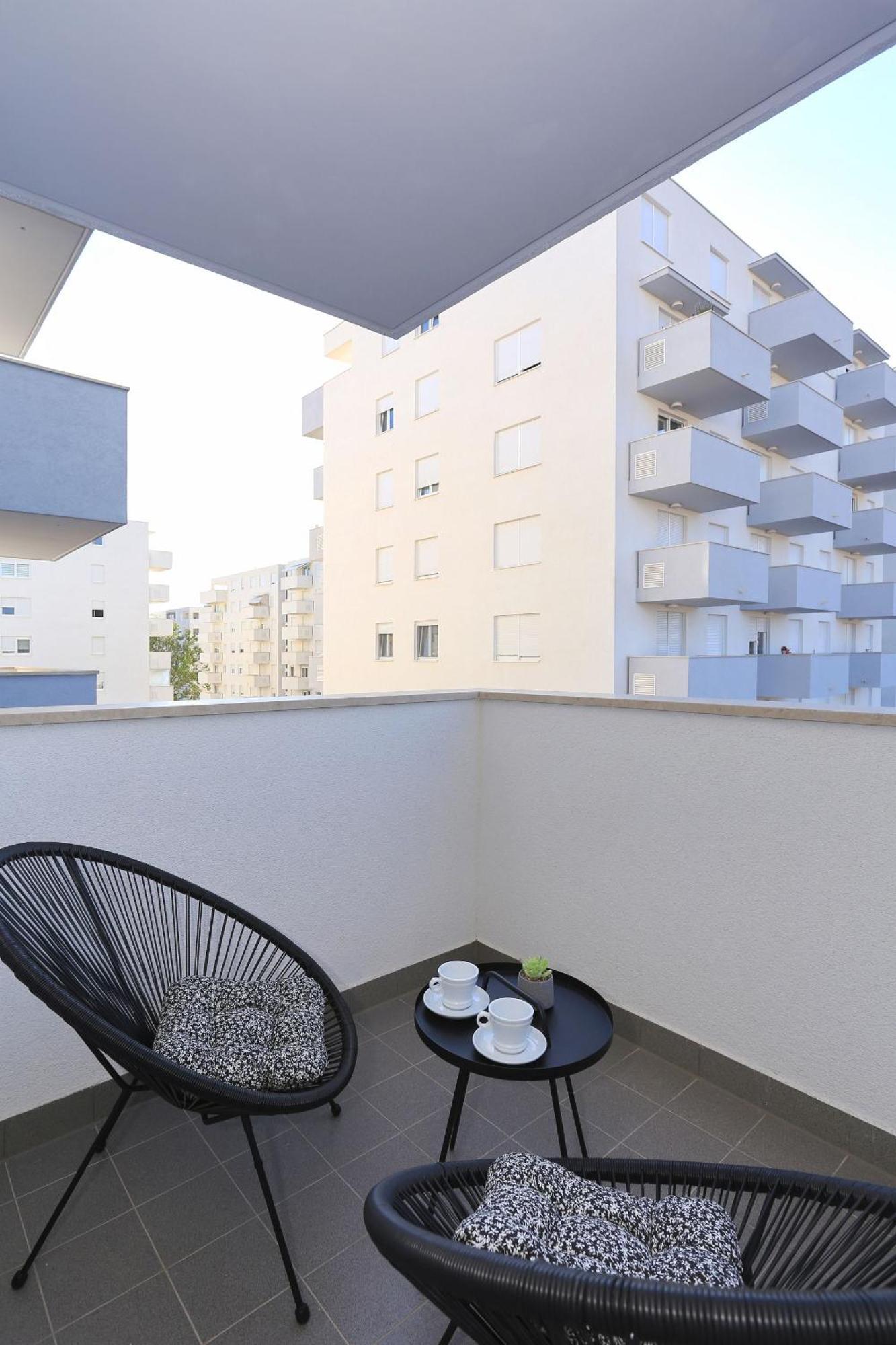 Apartament Barbara With Private Parking In The Garage Zadar Zewnętrze zdjęcie
